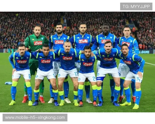 那不勒斯在中前场多点进攻中建立优势,前场更密集