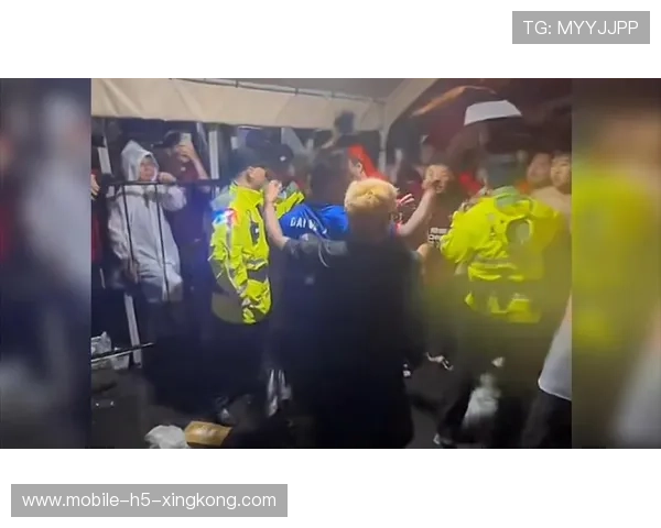 海港主场溃败，引爆球迷愤怒